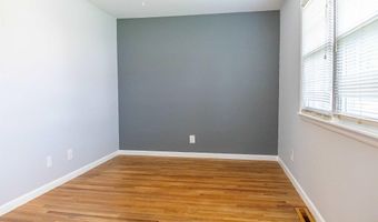 1807 Linwood Dr, Bedford, IN 47421