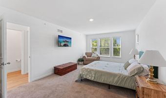 396 Rum River Way, Anoka, MN 55303