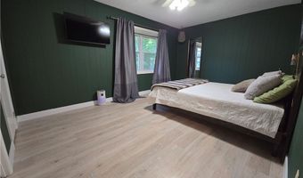 15 Finger Cir, Bella Vista, AR 72715