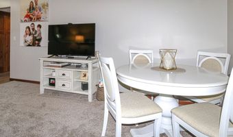 3 Linda Ln, Aberdeen, SD 57401