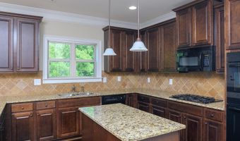 604 Delany Ct, Boiling Springs, SC 29316