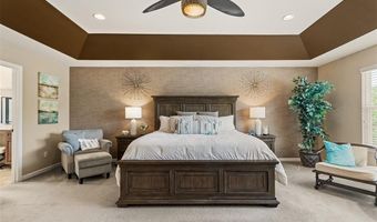 14454 Sunset Forest Ct, Ballwin, MO 63011