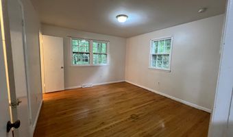 8716 MCNAIR Dr, Alexandria, VA 22309