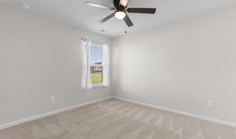 561 Woodland Farms Cir, Aynor, SC 29511