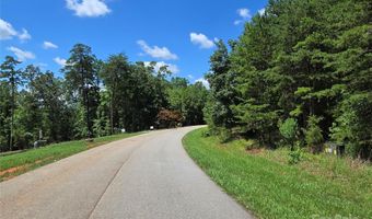 178 Kingfisher Ct 29, Badin Lake, NC 28127