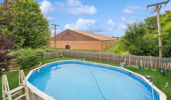 202 W Tanglewood Dr, Arlington Heights, IL 60004