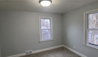 954 Hartford Ave, Akron, OH 44320