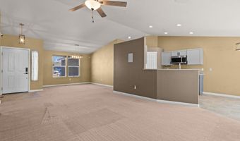 111 Shadow Mountain Dr, Fernley, NV 89408