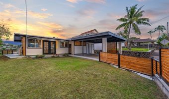 1375 Kupau St, Kailua, HI 96734