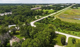 3650 NE 54th Pl, Des Moines, IA 50317
