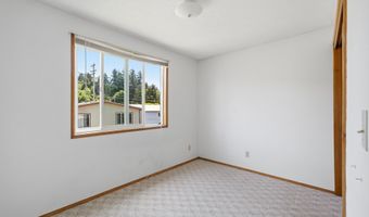 9465 Third St, Bay City, OR 97107