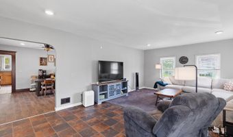 418 Ormsby St, Adrian, MI 49221
