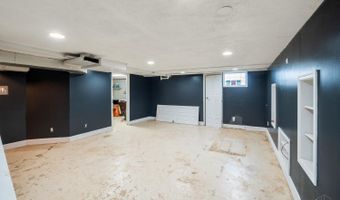 304 Don Ln, Delhi, OH 45238