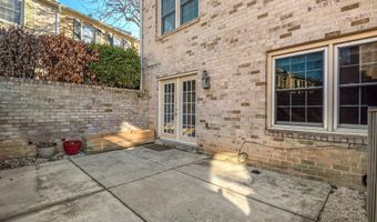 7572 WESTLAKE Ter 56, Bethesda, MD 20817