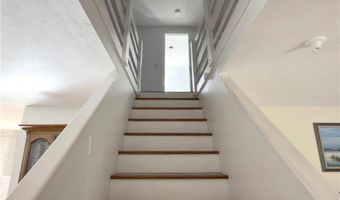 89 Narrow Ln, Charlestown, RI 02813