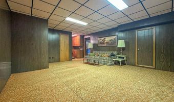 2124 D Ave E, Bismarck, ND 58501