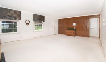 205 N Baum St, Avilla, IN 46710