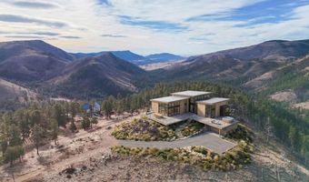 865 Redstone Dr, Bellvue, CO 80512