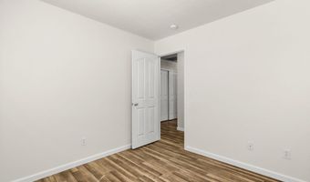 3696 Brentwood Ln, Anderson, CA 96007