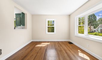 175 Moody St, Bristol, CT 06010