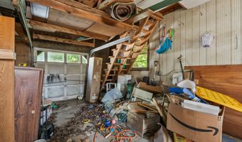 11 Outlet Rd, Augusta, ME 04330