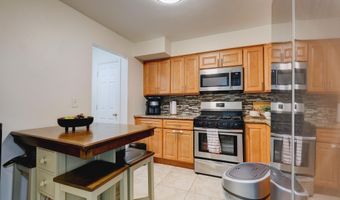 11 SUNSET Ave, Bayonne, NJ 07002