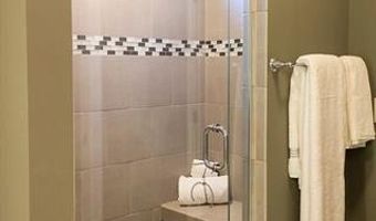 286 Silver Oak Dr, Ann Arbor, MI 48103