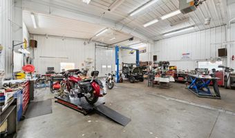 5640 Mackenzie Ave NE, Albertville, MN 55301