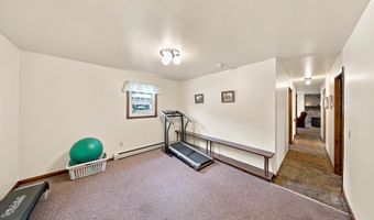 20 Wendell Dr, Albany, NY 12205