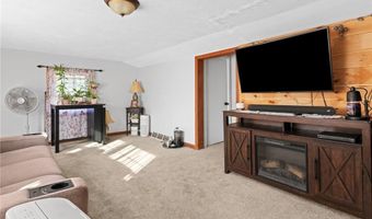 57 Twin Lakes Ave, Coventry, RI 02816