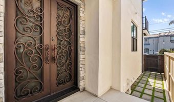812 N Cleveland St 3, Oceanside, CA 92054