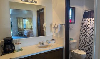 1640 OREGON Ave, Bandon, OR 97411