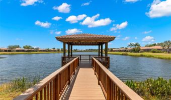 5440 SUNSET FALLS Dr, Apollo Beach, FL 33572