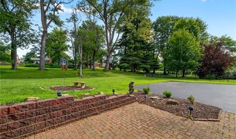 177 Wildwood Pkwy, Ballwin, MO 63011