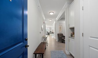 6101 FAIRVIEW FARM Dr 408, Alexandria, VA 22315