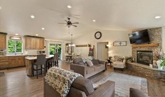 12671 E Trout Pond Rd, Athol, ID 83801