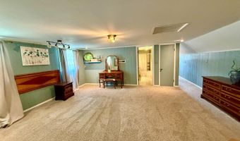 505 Edgewood Dr, Batesville, IN 47006