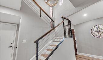 29729 Strawberry Hill Dr, Agoura Hills, CA 91301