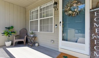 53 Manorwood Dr 53, Branford, CT 06405