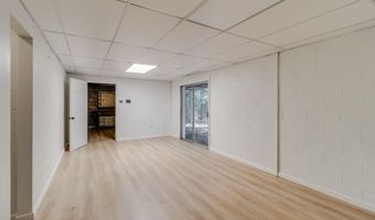 2214 Elkridge Dr, Camden, SC 29020