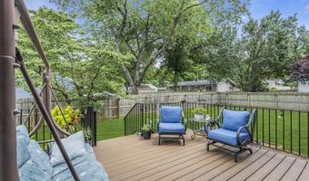 551 Chester Pkwy, Belford, NJ 07718