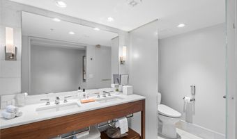 2139 Kuhio Ave 2601, Honolulu, HI 96815