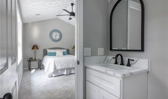128 Old Quarry Rd, Glocester, RI 02857