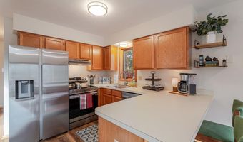 268 PICARD Ct, Basye, VA 22810