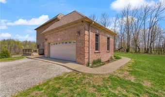 2697 N Bass Ln, Austin, IN 47102