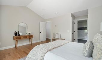 2170 Harkney Hill Rd, Coventry, RI 02816