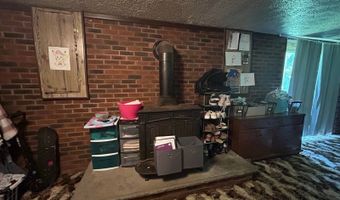 2027 Booth Quillen Rd, Ashland, KY 41102