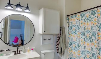 111 Oak Leaf Trl, Benton, LA 71006