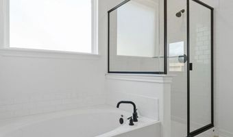 7723 Jade Crest Dr, Angleton, TX 77515