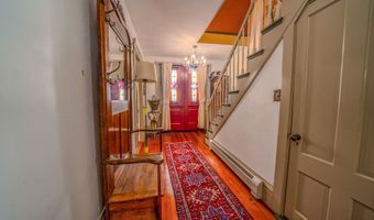 18 Waldo Ave, Belfast, ME 04915